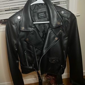 Leather motorcycle jacket